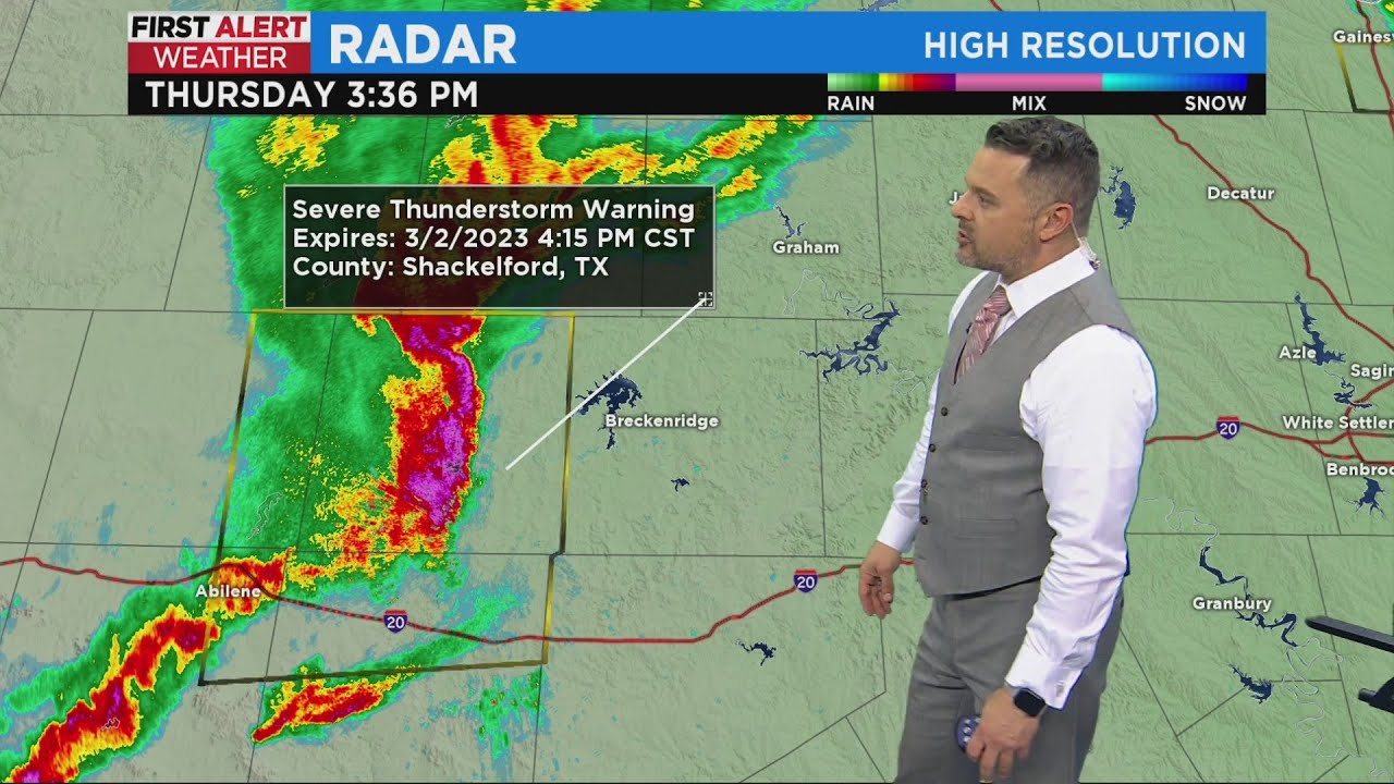 Line of severe storms begins moving east into North Texas