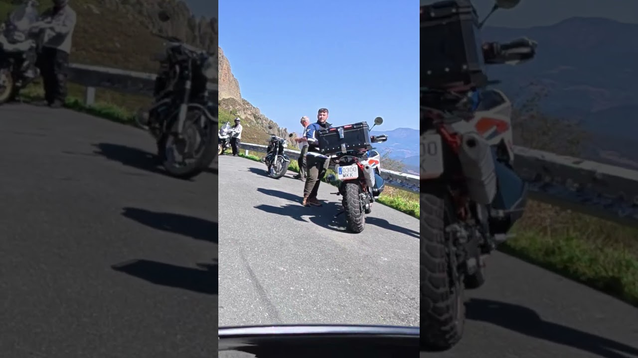 Con una 125, Ole ahí ! #motos #scooter #ruta #rutasypaisajes #alforjas #125cc #125cc
