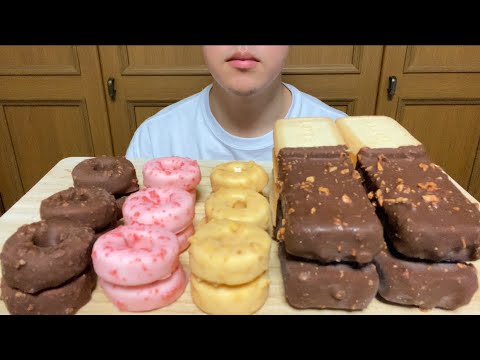 ASMR チョコ＆クッキーサンド　petite donuts【咀嚼音/Eating Sounds】