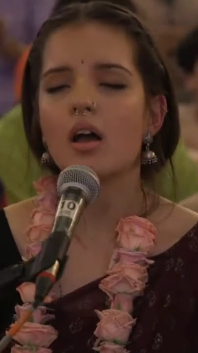 Hare Krishna Kirtan by Madhurika Devi Dasi #madhurika #kirtan #kirtansafari #madhurikadevidasi