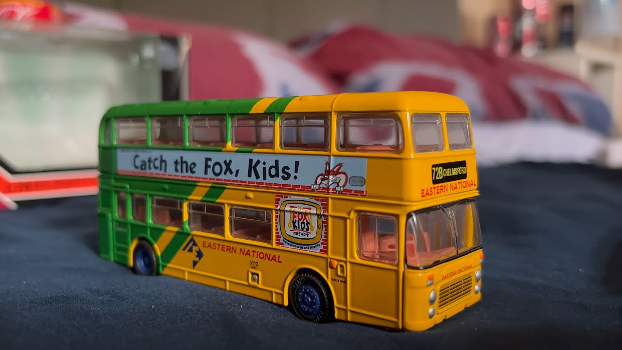 Model Bus Reviews By Adam The West Ham Fan! EFE Bristol VR in Eastern National livery