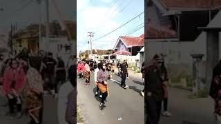 Kuningan Duwe Gawe Hidup D Gwe Tenang Jlani Dngan Tenangbrsma Guno Joyo  