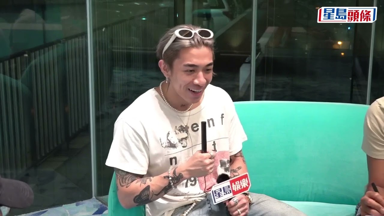 Tyson Yoshi自揭邀張敬軒「插水」買重保險 赴意大利完婚辦池邊派對冇提軒仔帶泳褲 粉絲機場拉橫額祝告別單身