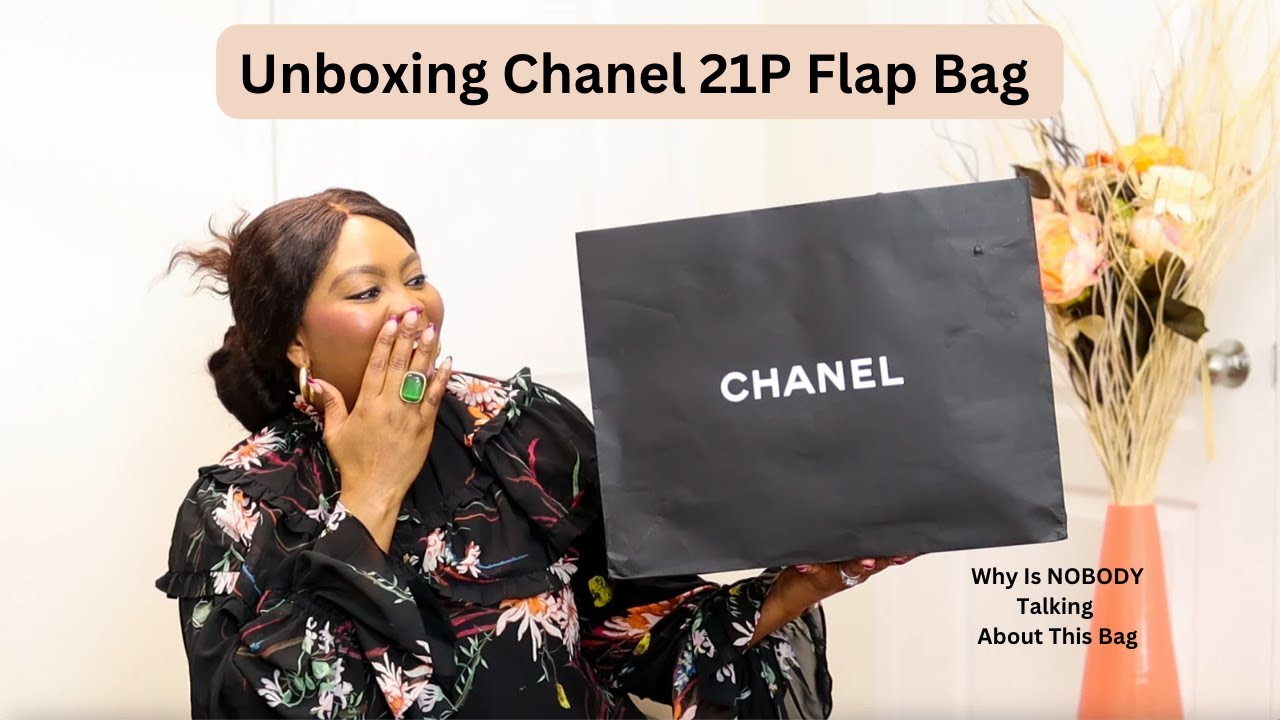 chanel navy classic flap bag