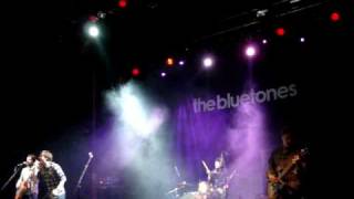 The Bluetones Live - Talking To Clarry