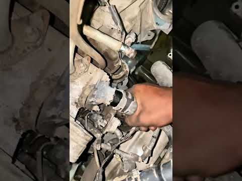 Radiator Hose Pipe Removing! #radiator #radiatorhose #hosepipe #coolingsystem #rxmechanic #fypシ゚