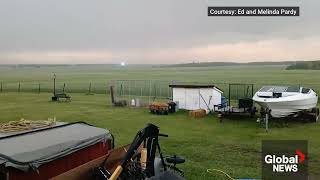 Rare extended footage of the ball lightning spotted in Alberta, Canada on July 2, 2025 ⚡💥