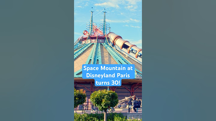 Disneyland Paris’ Space Mountain turns 30! #rollercoaster #themepark #disney #disneyland