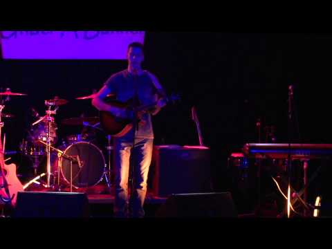 Daniel Kirk performing Suitcase Full of Sparks