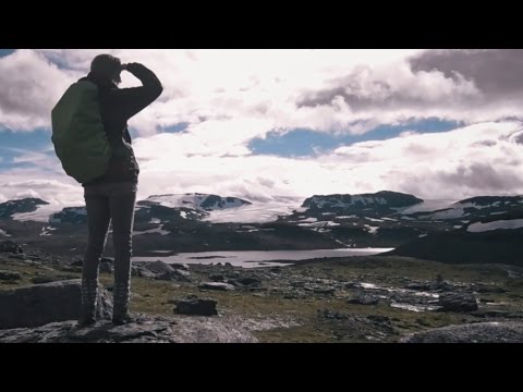 वीडियो: नार्वेजियन एपिक एक्सटीरियर और आउटडोर डेक टूर
