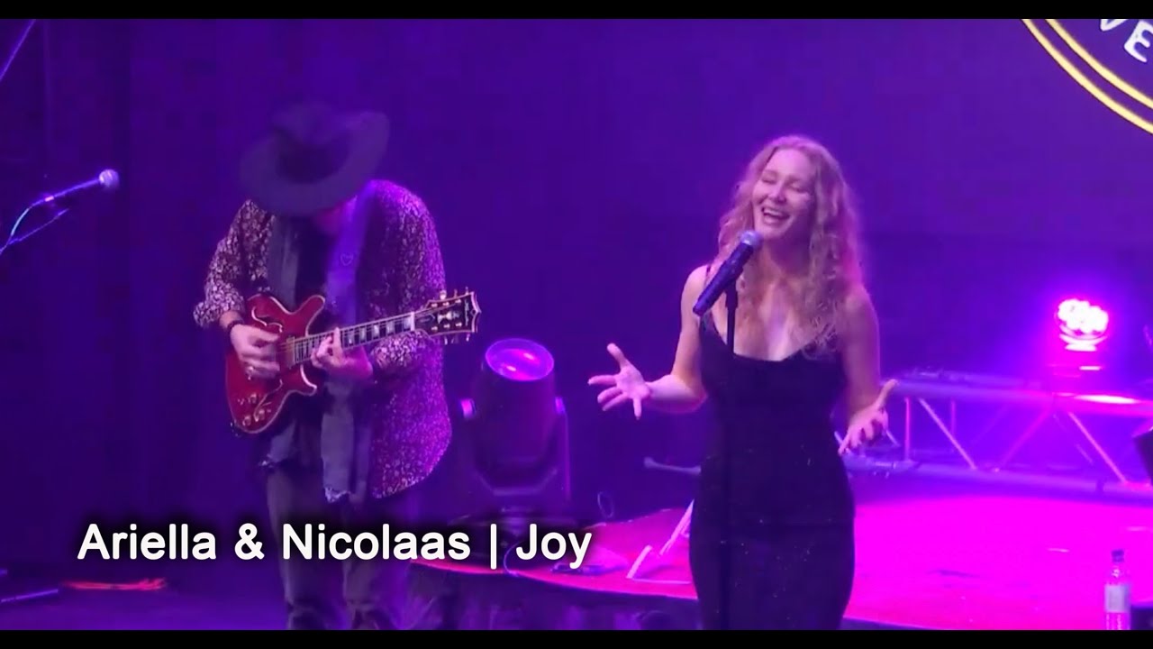 Ariella and Nicolaas |Joy adlı videoyu YouTube'da izle Ariella and Nicolaas |Joy adlı videoyu YouTube'da izle