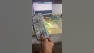 Ultrasonic sensors detects object distance and the light changes