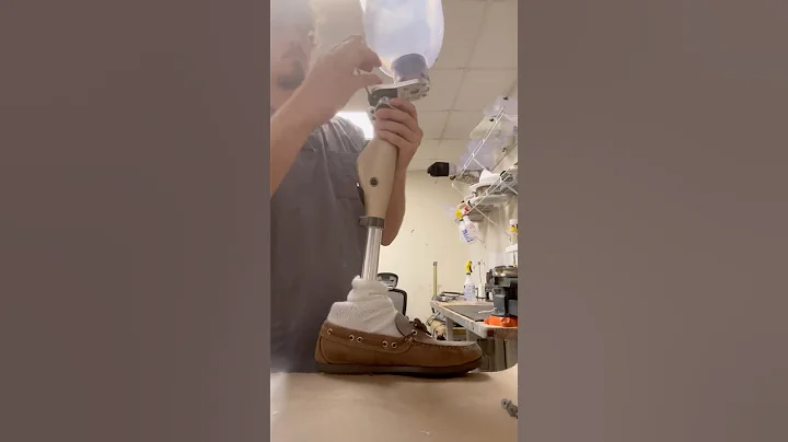 Watch Me Fabricate a Temporary Above-Knee Prosthetic in Under 1 Minute  #trending #shorts #shorts