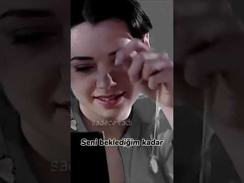 Elif Şiir Okuyor #shorts #kurtlarvadisi #trending #polatalemdar #racon #şiir #elif #subscribe #try