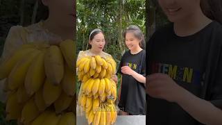 चिंकी को केला खीलाएन 🤣 ~ mini woodworking toy / hand craft / skills #ytshorts