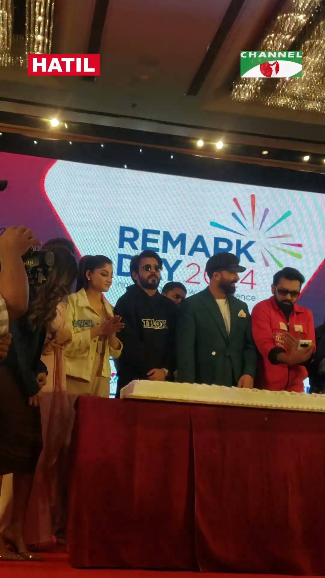 তারকাদের নিয়ে রিমার্ক ডে সেলিব্রেট করলেন শাকিব খান #shorts