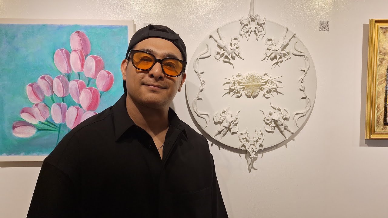 SANDINO MARTIN EXPLAINS HIS 2 PIECES AT SCREENSCAPES EXHIBIT 