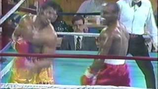 Dwight Muhammad Qawi Clowns Leon Spinks