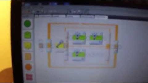 Lego Mindstorms NXT Sound Sensor for Color Lamp: Program