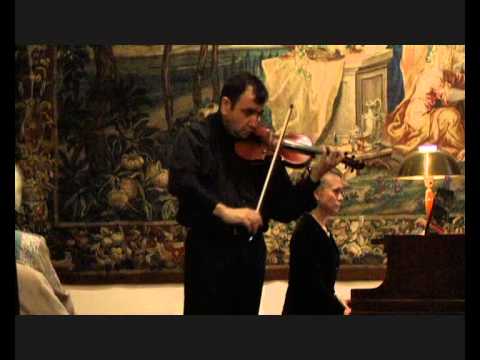 Anatoly Karaev plays Carmen Fantasy by Waxman.wmv