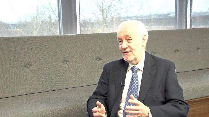 Do better economic models lead to more accurate forecasting?