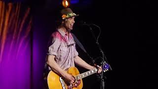 Watch Todd Snider Moon Dawgs Tavern video