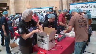 Volunteers pack 250K meals for Chicago's hungry on 9/11