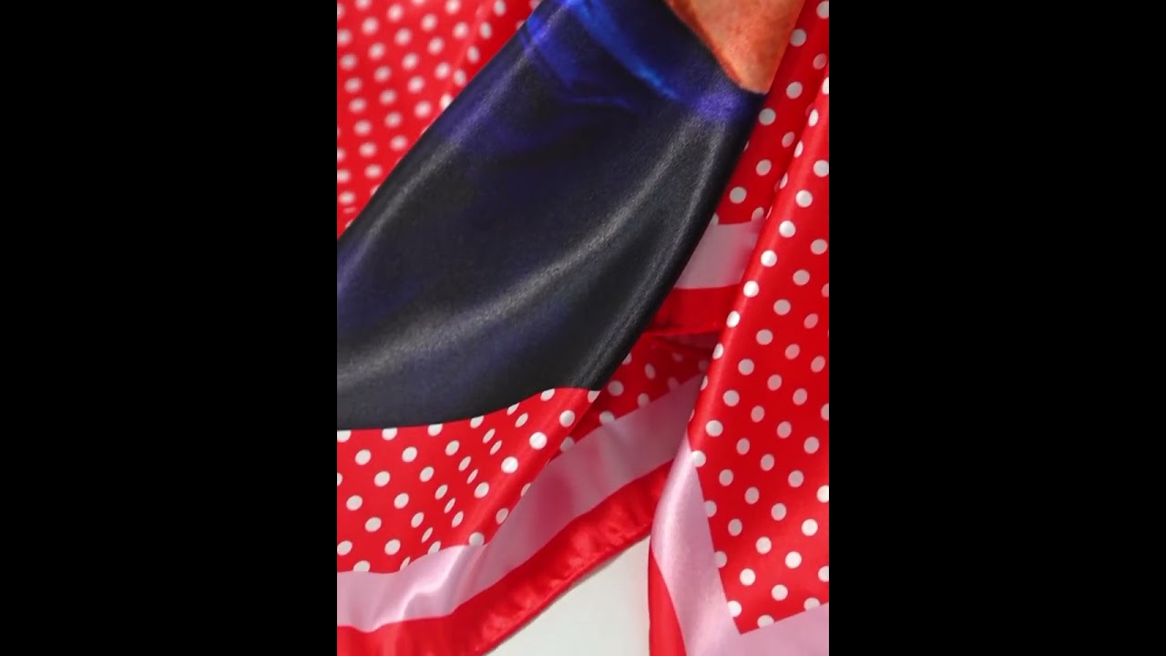 YiLi Custom Rosie the Riveter Women's Square Scarf