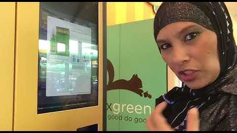 Vibes Mastery founder Amanda Aitan introducing her vending machine