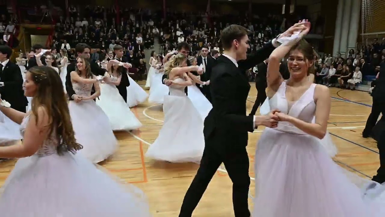 Vetési Bál 2025   Össztánc