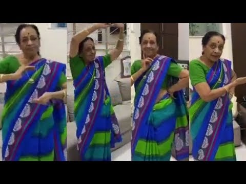Actress Jamuna Garu Immitating Her Dance in Missamma Movie | Actress Jamuna Garu dance - filmayfocus