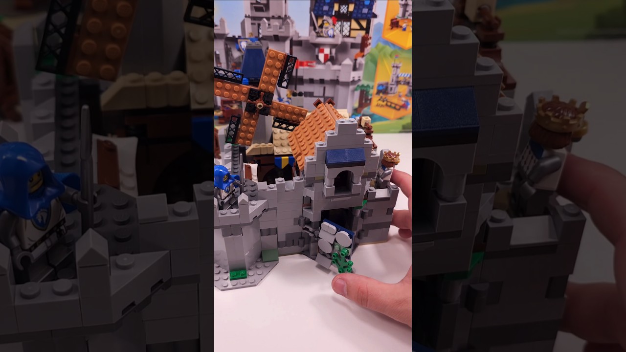 LEGO Creator Medieval Town with a Windmill (31168) Alternate Build 