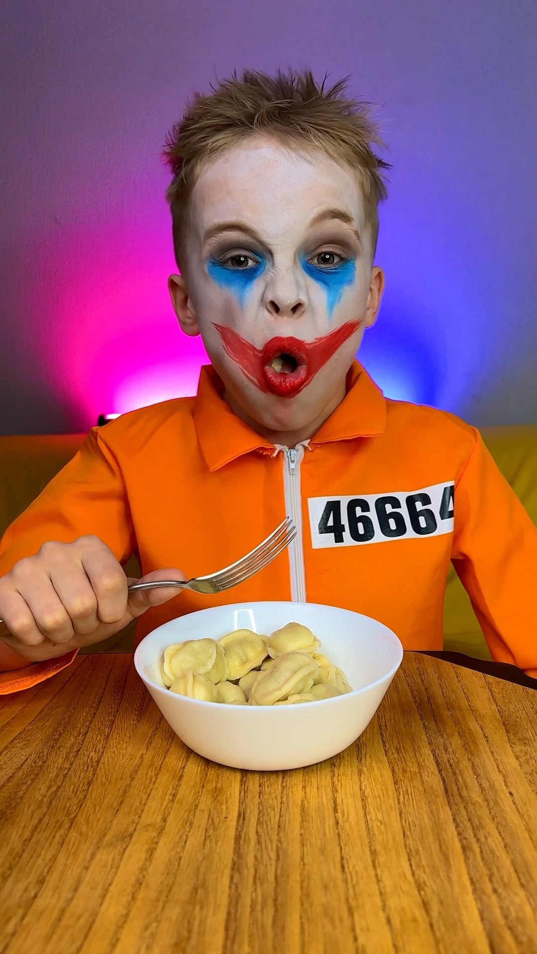 JOKERS ? MANERS???