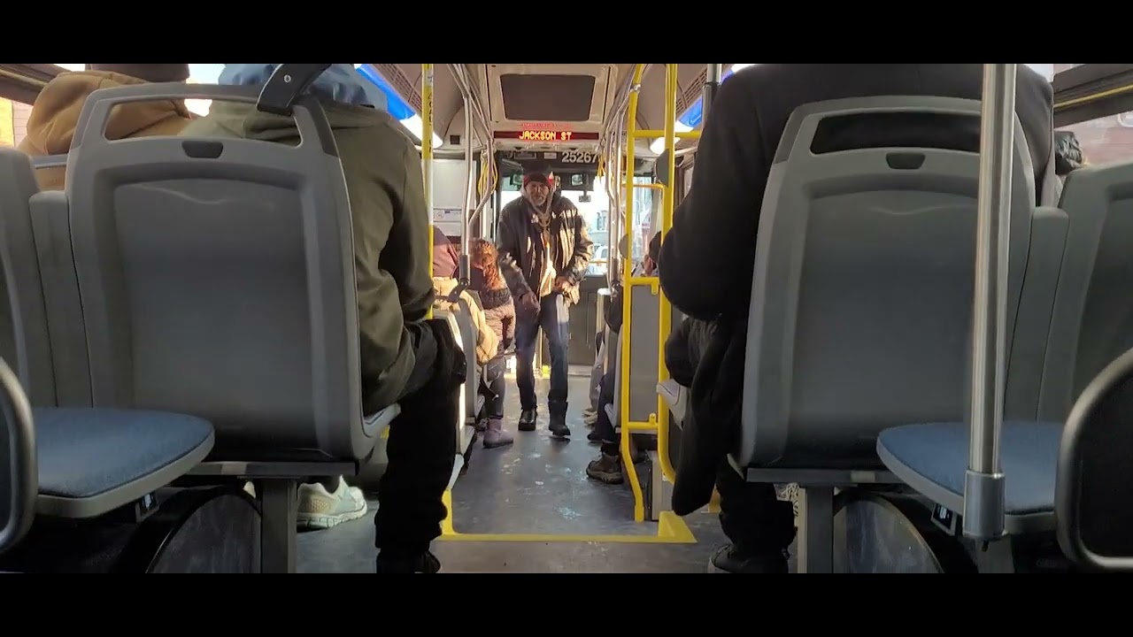 #25267 New Jersey transit bus new flyer 2025 route 400 Xe40 