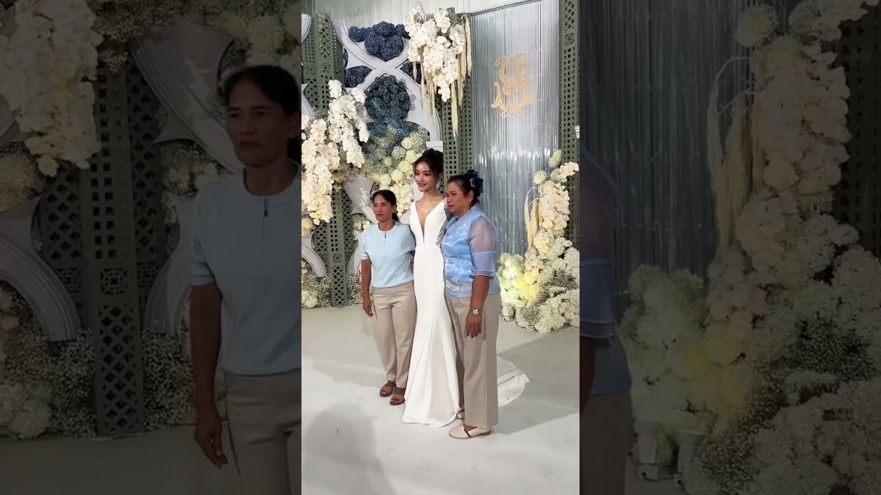 งานตอนเย็นเจ้าบ่าวเจ้าสาวหล่อสวยมาก