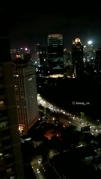 STORY WA INDAHNYA GEDUNG GEDUNG JAKARTA PADA MALAM HARI