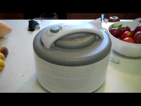 How to Make Sun Dried Tomatoes in a Dehydrator.mp4