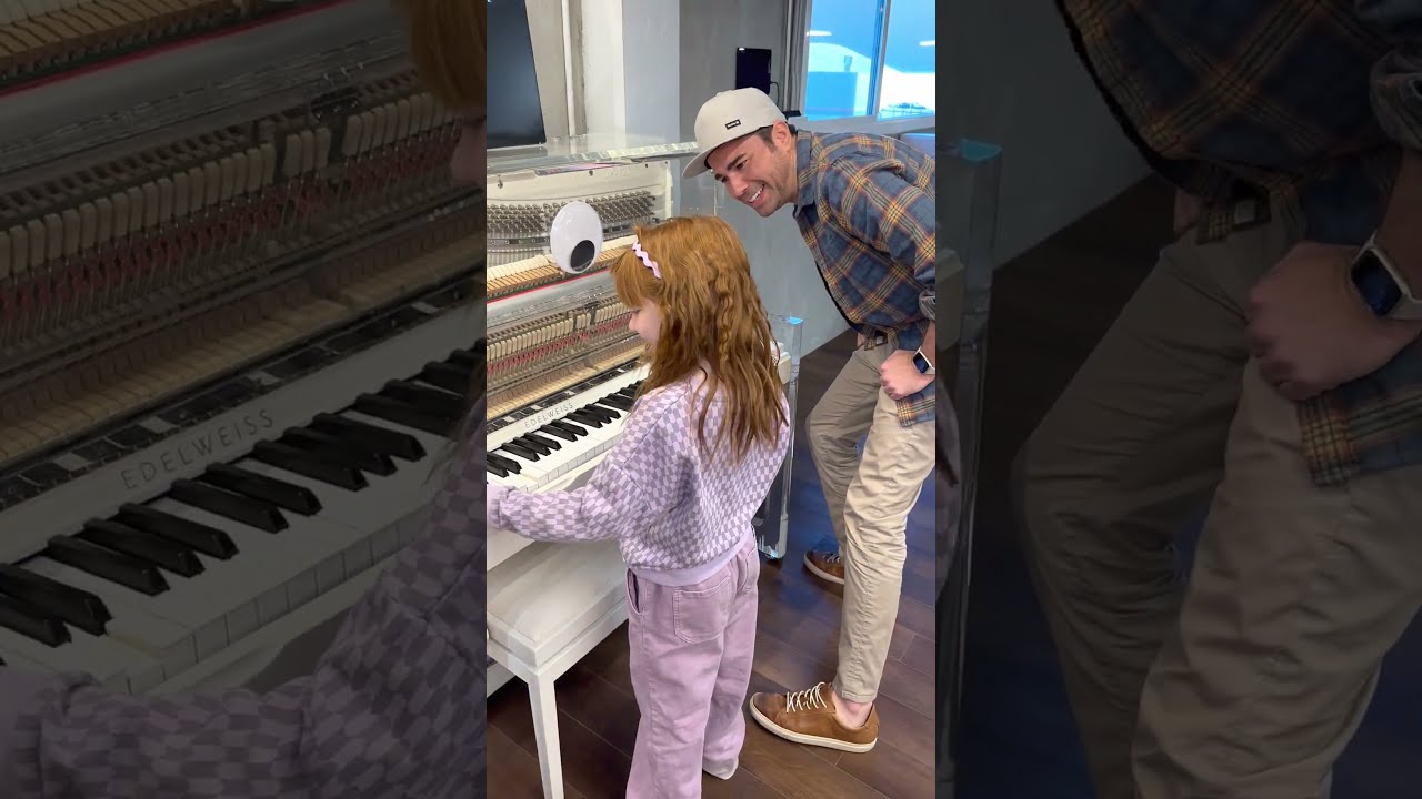 Adley Uses The MAGiC PiANO Mark Rober Teaches How To Play Piano At Crunchlabs Shorts