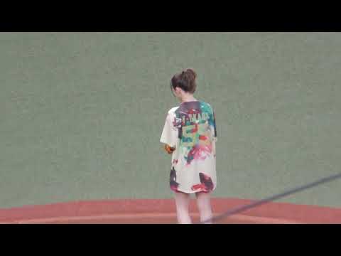 2022 5/28 京セラドーム大阪　岡田結実さん始球式　同じ年に親子揃って始球式をしてくれる優しい球団オリックス