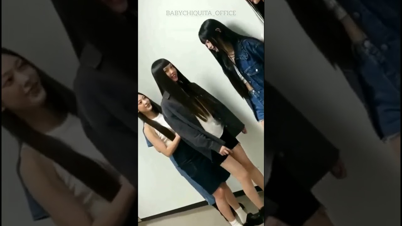 Hyein funny moments 😂