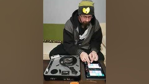 Chopped up KRS ONE "a friend" * DVS * Serato * Mixfader * Numark PT01