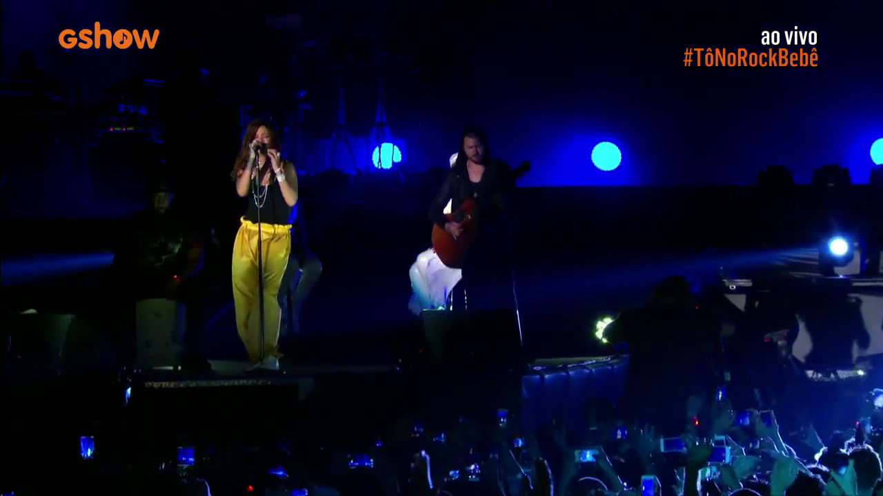 Rihanna - Unfaithful (Live At Rock In Rio 2015) - YouTube