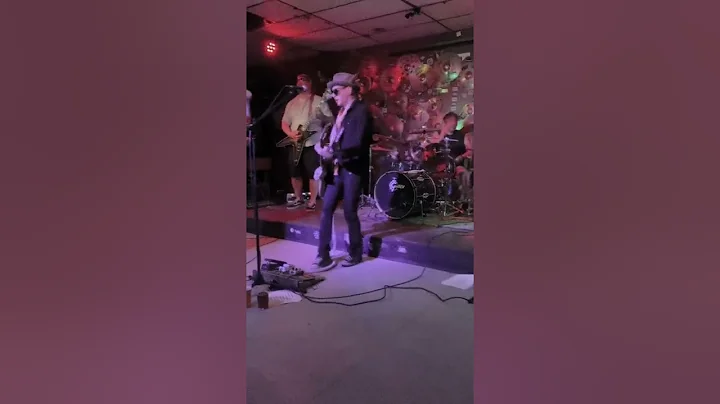 Andy Vaughn & The Bad Ideas - Live at Verns