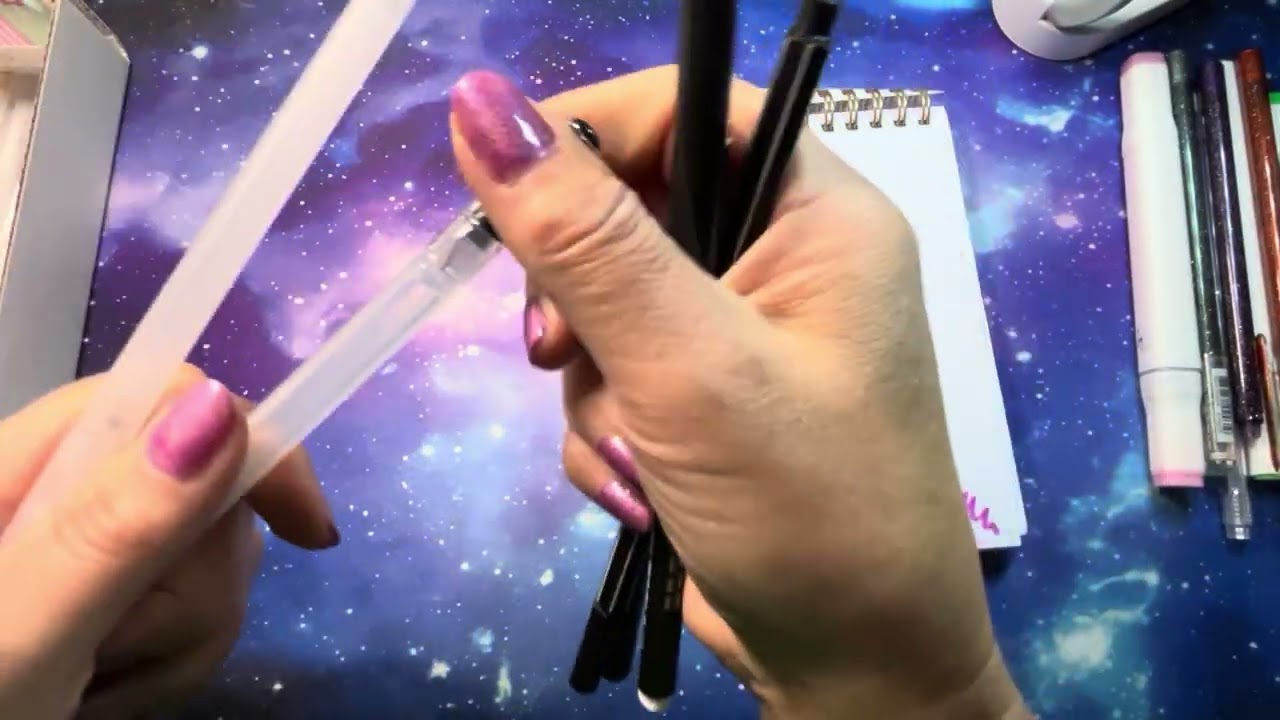 Dopsané a domalované věci za rok.