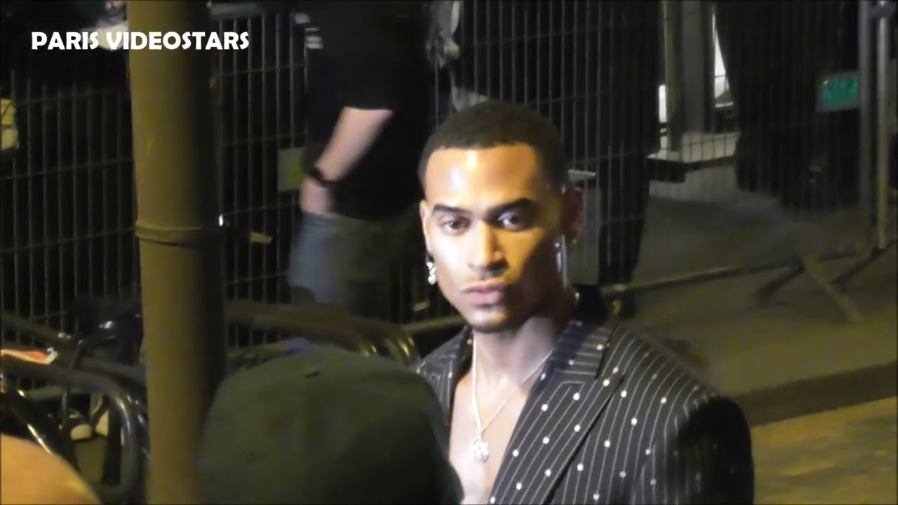 Jordan Hames ( Love island season 5 ) @ Paris Fashion Week 28 february 2024 show Balmain