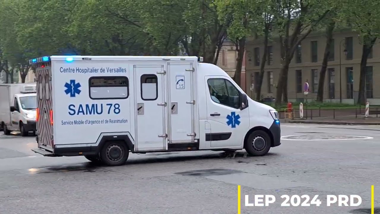 Ambulances Samu 78 SMUR VERSAILLES en urgence Ambulances responding in Versailles