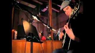 Avril Lavigne - Wish You Were Here (Acoustic Version) Studio Music Video