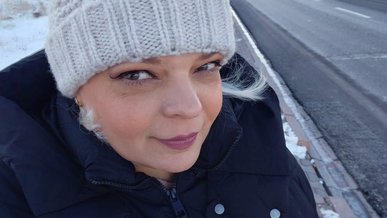 -15 мороз,скрипим в универ на экзамен.Кофе задолжала,пикетЬ!Пупки готовлю просто🍛Под одеяло 