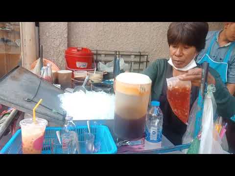 กาแฟรถเข็นขายแล้วรวยไม่มีจน | ป้ากล้วยสุดสวยกาแฟสุขุมวิท 24 | ขายกาแฟส่งลูกเรียนจนจบปริญญาตรี
