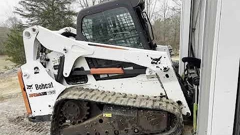 Kolik zvedne Bobcat T650?